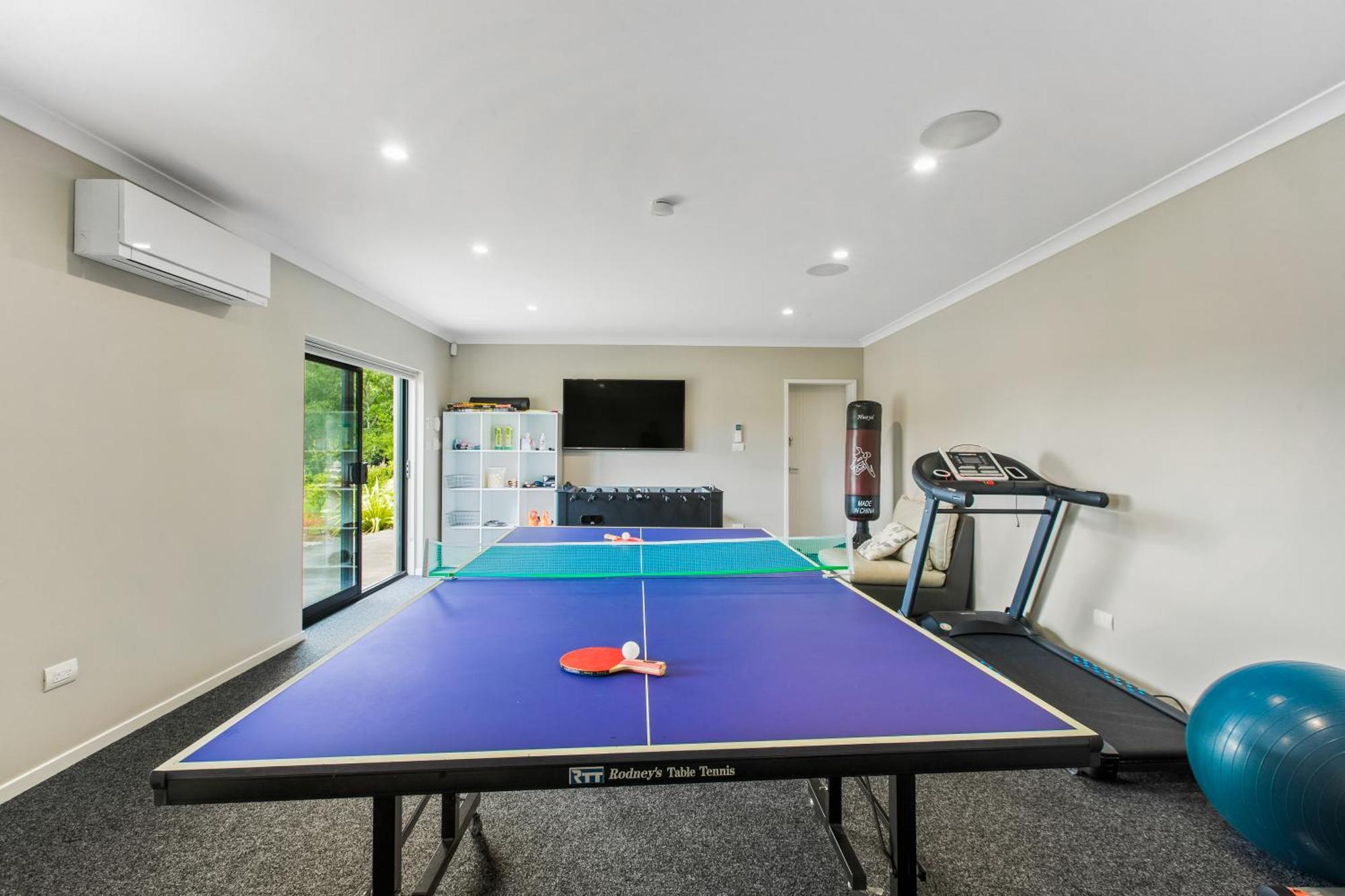 Lifestyle Excellence Villa Auckland Exterior photo